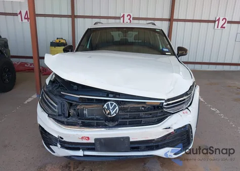 2024 Volkswagen Tiguan 2.0T Se R-Line Black z USA, uszkodzony, nr VIN 3VVCB7AX1RM043852